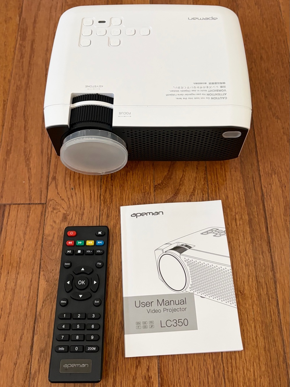 Apeman LC350 mini projector.